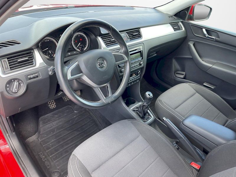 Škoda Rapid (2015) 1.2 TSI 63kW Spaceback Edition - fotka 5 z 27