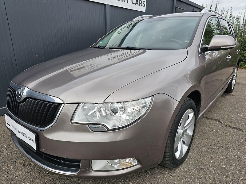 Škoda Superb 2.0 TDI 103kW,SENZORY,SERVISKA - fotka 2 z 53