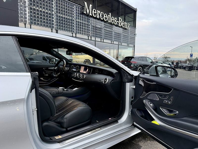 Mercedes-Benz Třídy S (2015) 500 4MATIC kupé - fotka 39 z 51