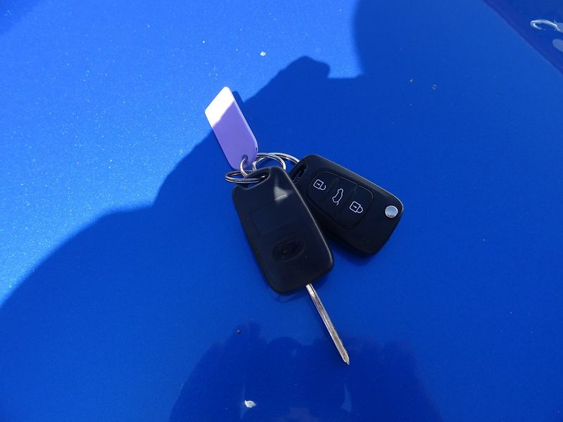 Hyundai i30 (2009) 1.4i,80kW,NovéČR,klima - fotka 10 z 21