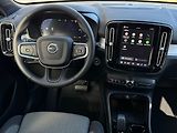 Volvo XC40 PLUS B3, ACC ,BLIS ,FULL LED - náhled 20