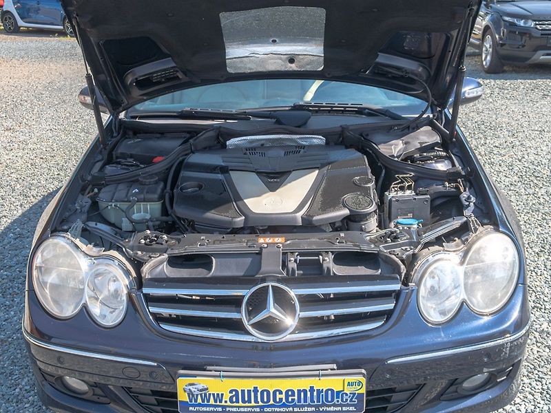 Mercedes-Benz CLK (2006) 320CDI 165KW mat – FAKTURY - fotka 35 z 46