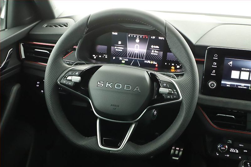 Škoda Scala (2025) 1.0 TSI, Drive - fotka 8 z 16
