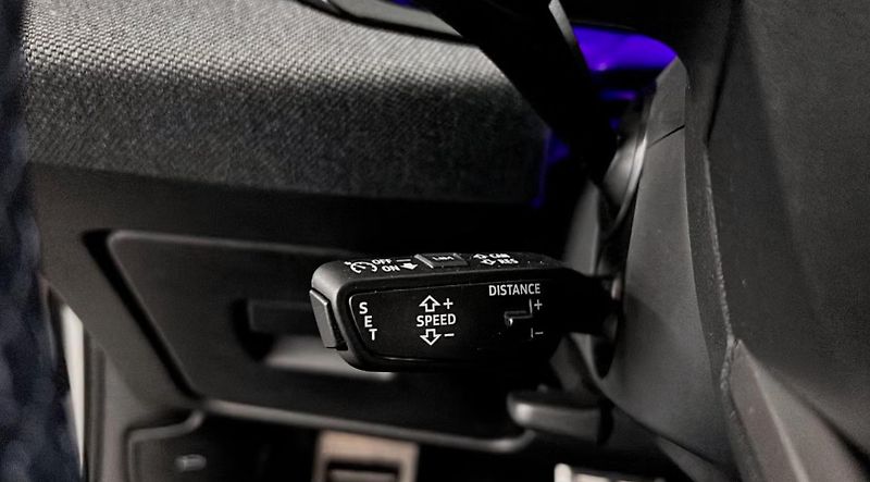 Audi A5 Avant 2.0 TDI Q S-Line Ambient - fotka 17 z 19