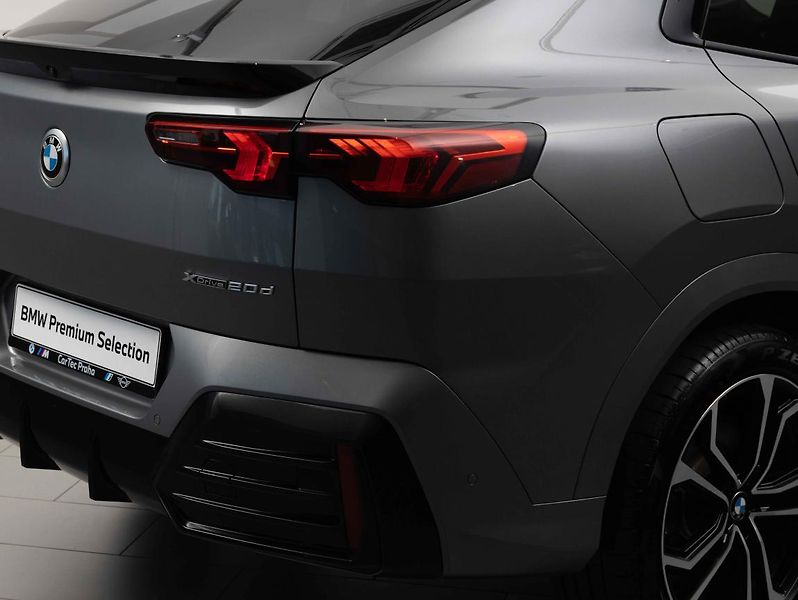 BMW X2 xDrive20d - fotka 9 z 22