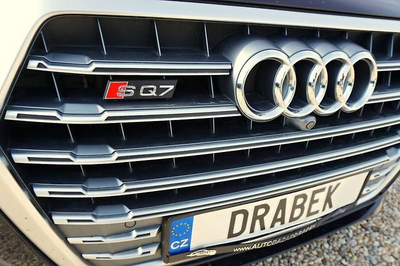 Audi SQ7 (2017) SQ 4,0 TDI V8 320 kW - fotka 10 z 55