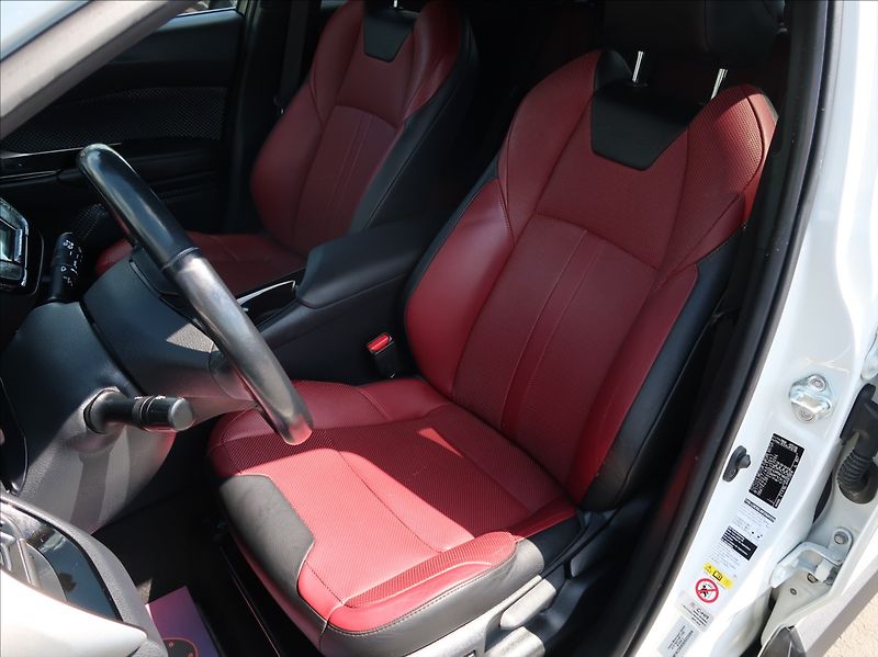 Toyota C-HR 1,8 Hybrid,Selection,NovéČR - fotka 10 z 26