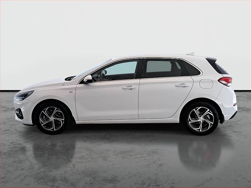 Hyundai i30 (2021) 1.5 T-GDI MHEV, Automat, ČR - fotka 3 z 18