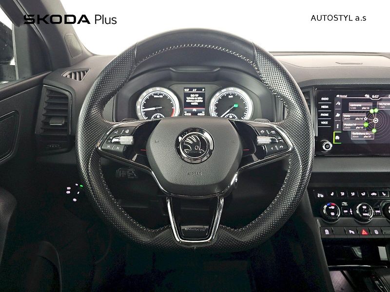 Škoda Karoq (2020) 2.0TDI 110kW 4x4 DSG SPORTLINE - fotka 5 z 28
