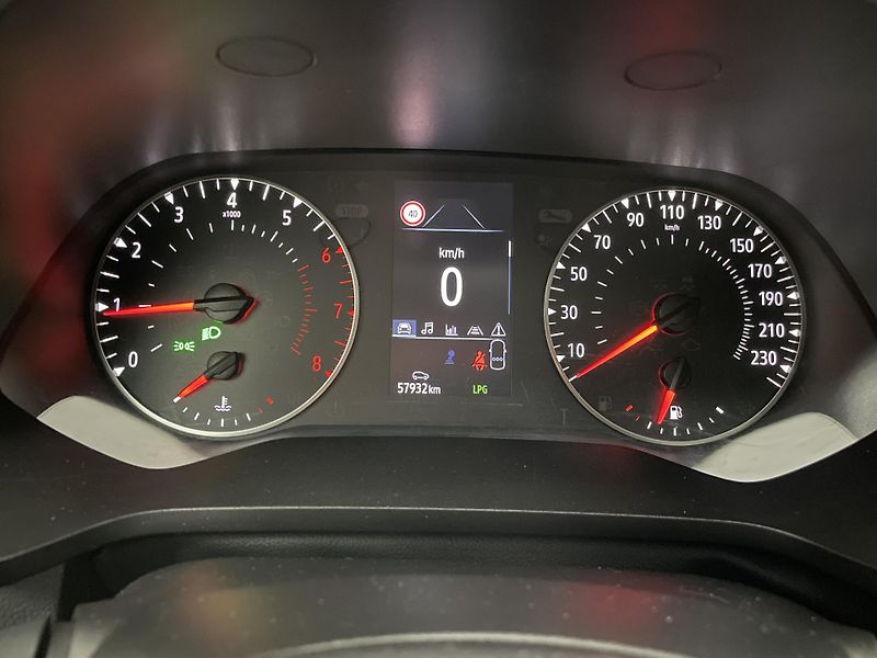 Renault Captur 1.0 TCe LPG ČR 1.MAJ. SERVISKA - fotka 19 z 25