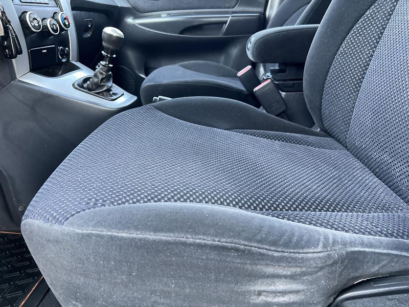 Hyundai Tucson 2.0CRDi 4x4 KLIMATIZACE ALU - fotka 11 z 35