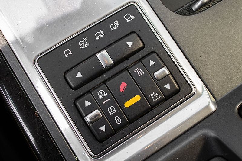 Land Rover Range Rover - fotka 21 z 32