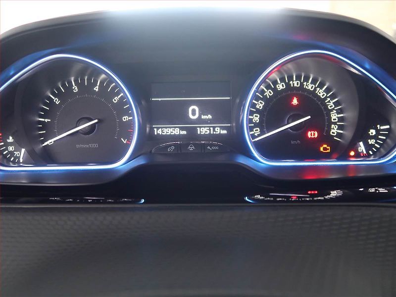 Hyundai Tucson (2022) 1.6 T-GDI - fotka 11 z 22