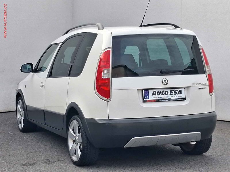 Škoda Roomster (2010) 1.2 TSi, Scout, +kola - fotka 6 z 19