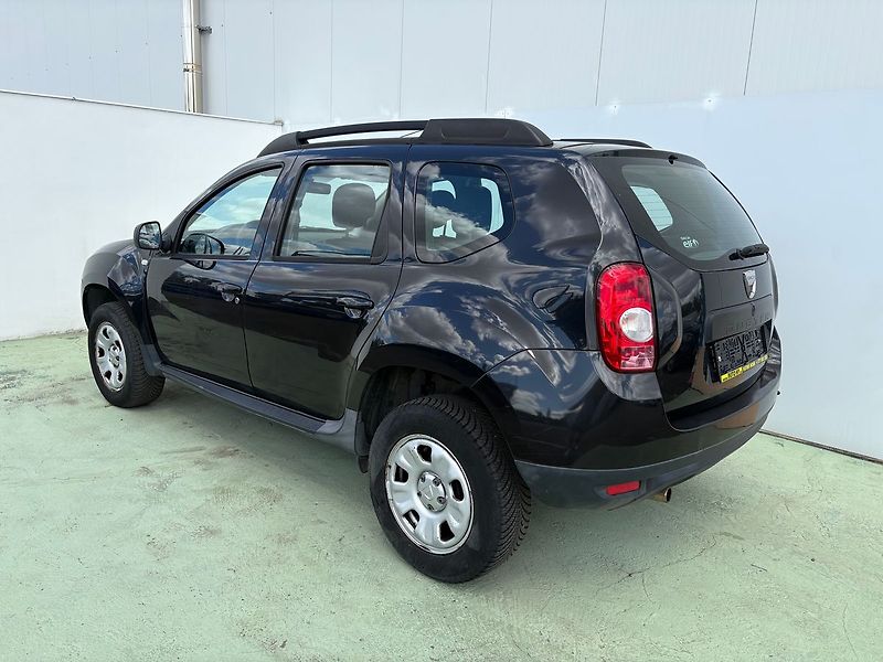 Dacia Duster 1.6i, 77kW, Klima - fotka 4 z 17