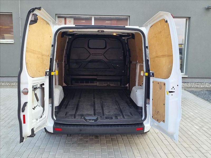 Ford Transit Custom 2.0TDCi Trend L1,ČR,1.Majitel - fotka 37 z 46