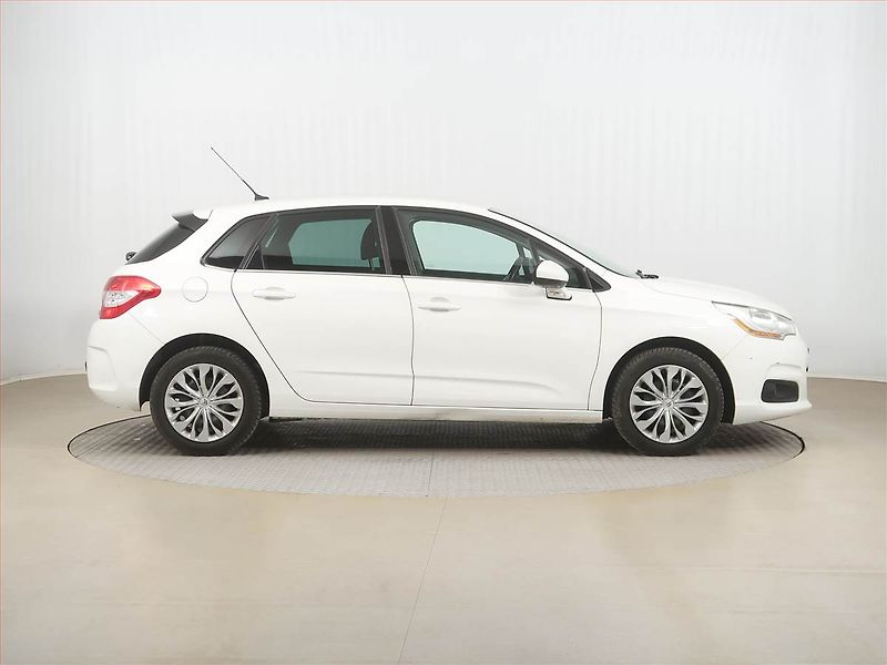 Citroën C4 (2012) 1.6 HDi, Tempomat - fotka 6 z 15