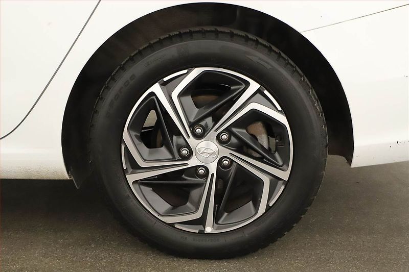 Hyundai i30 (2021) 1.6 CRDi, ČR,1.maj, Serv.kniha - fotka 11 z 19