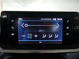 Peugeot 208 (2022) 1.2PT, 2.maj,ČR, LED, autoAC - náhled 17