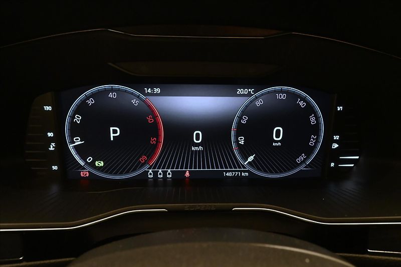 Škoda Superb 2,0 TDI 110kW DSG Style Záruka - fotka 16 z 33