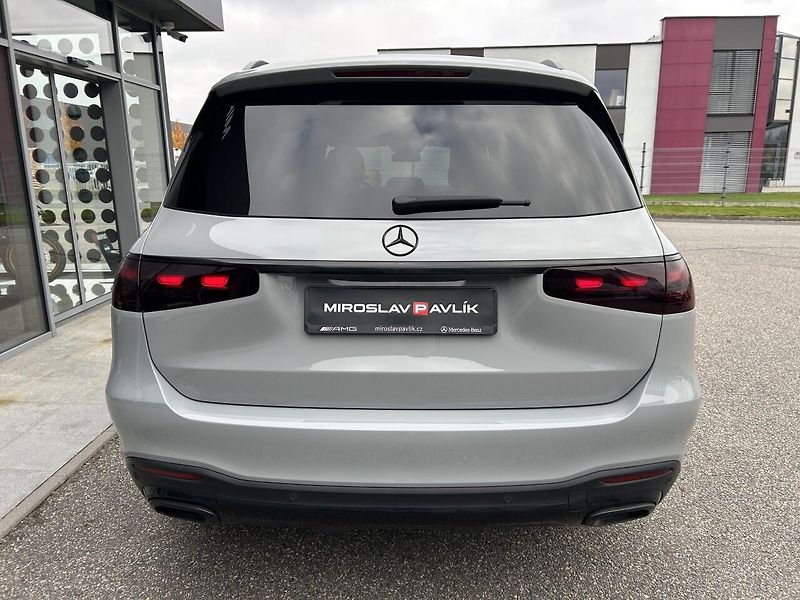 Mercedes-Benz GLS 450d 4MATIC AMG Premium Plus - fotka 6 z 42