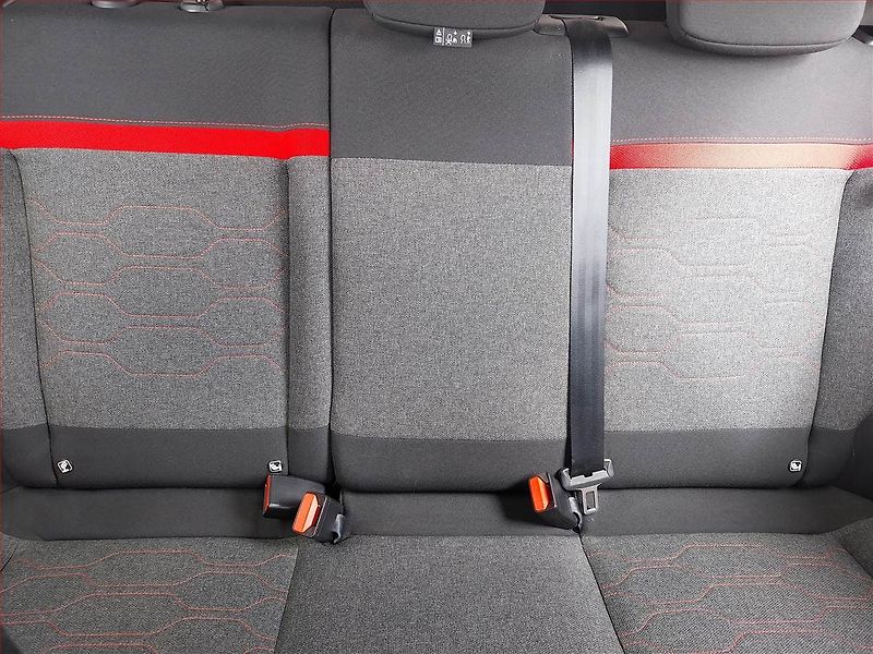 Citroën C3 (2019) 1.2 PureTech, ČR,1.maj - fotka 10 z 12