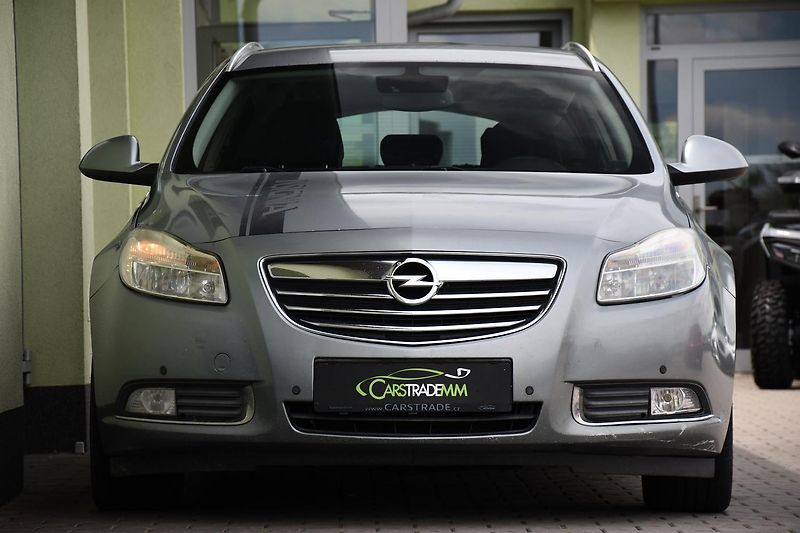 Opel Insignia 2.0CDTi  - fotka 9 z 40
