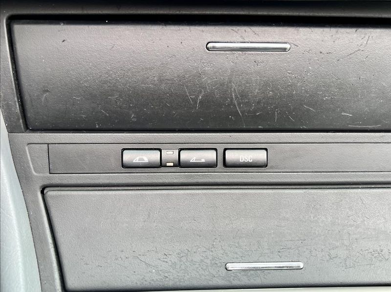 BMW Řada 3 318Ci / CABRIO - fotka 29 z 39