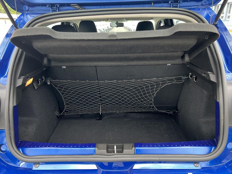 Dacia Sandero Stepway 1.0TCe LPG ČR 1.MAJ. - fotka 26 z 43