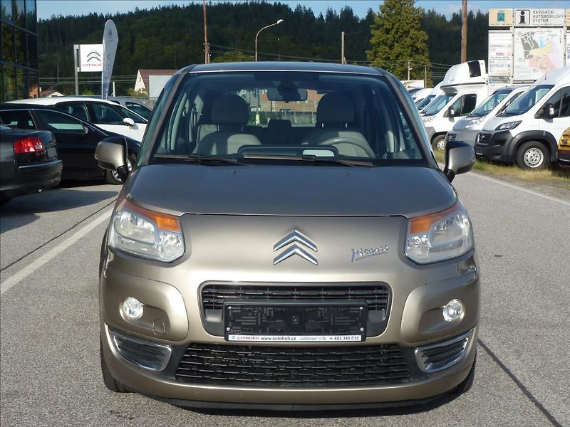 Citroën C3 Picasso 1,6 HDi Exclusive světlá kůže - fotka 3 z 47