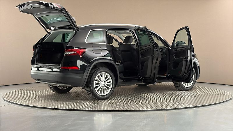 Škoda Kodiaq 2.0 TDI DSG 4x4 Style - fotka 6 z 30