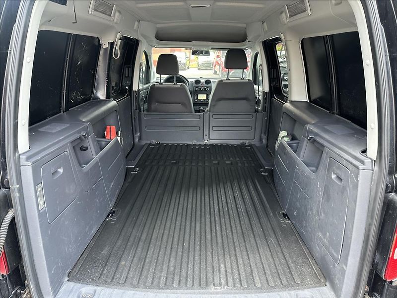 Volkswagen Caddy 2,0 MAXI TDI 4x4 TAŽNÉ - fotka 5 z 18