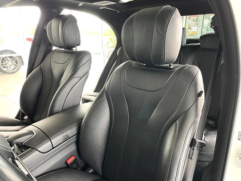 Mercedes-Benz Třídy S 350d 4MATIC*Panorama*Masáž*AMG - fotka 12 z 36