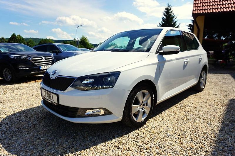 Škoda Fabia (2015) AMBITION 1,2 TSI 66 kW - fotka 9 z 35