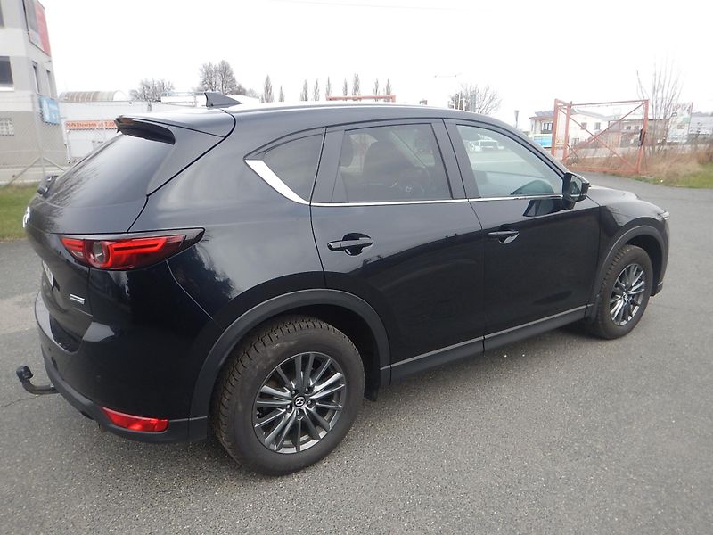Mazda CX-5 2.2 D 110 KW 4x4 - fotka 5 z 15