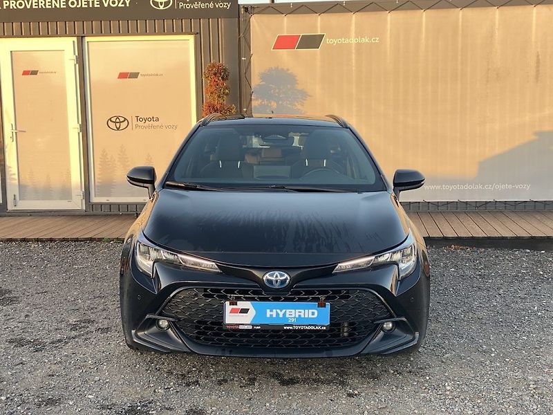 Toyota Corolla 2.0HEV, ČR, ComTech, DPH - fotka 3 z 17