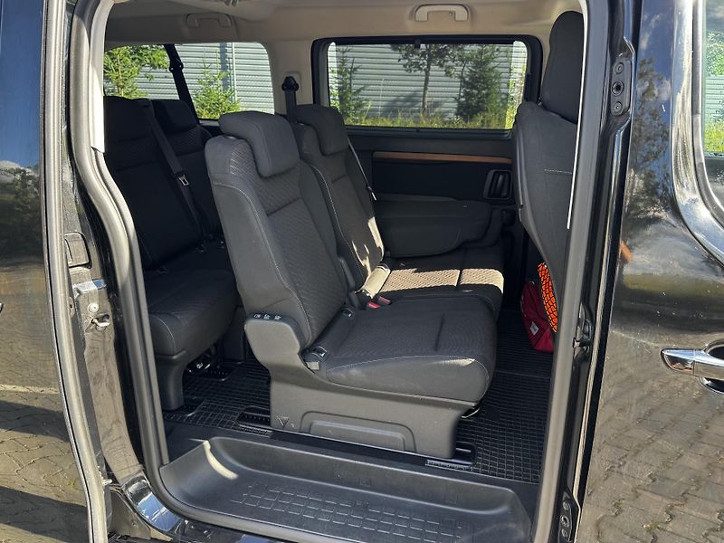 Toyota ProAce Verso (2019) 2.0 /110kW - fotka 8 z 13
