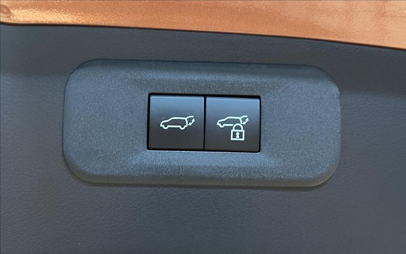 Lexus NX 450h plus 450H+ 2,5 PHEV PRESTIGE - fotka 15 z 20