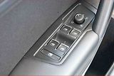 Volkswagen Tiguan (2023) Life 2.0 TDI - náhled 15