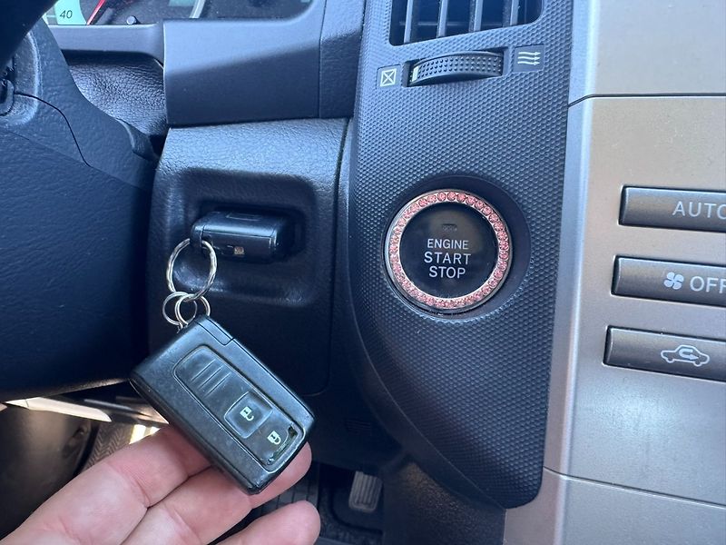 Toyota Corolla Verso (2005) AUTOMAT 1,8i VVT-i 95 KW ČR - fotka 23 z 36
