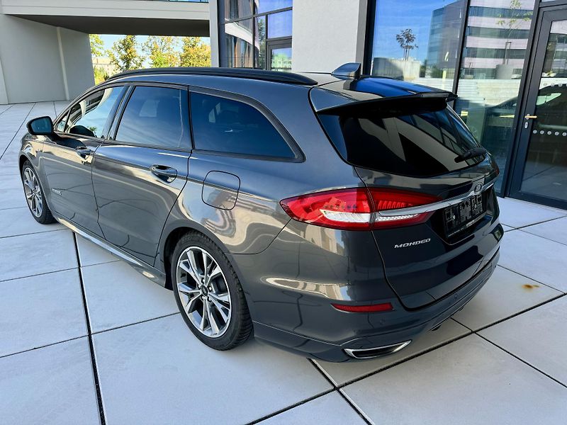 Ford Mondeo (2021) Mondeo 2.0 Hybrid ecvT Auto ST - fotka 4 z 20