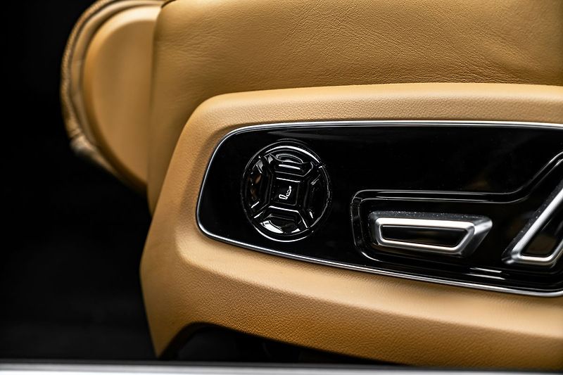 Audi A8 55TFSI Q Masáže Nezávislé BO - fotka 17 z 21