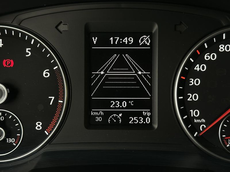 Volkswagen Sharan (2021) 1.4TSI/110kW * 7.Míst * 2.Maj  - fotka 11 z 45