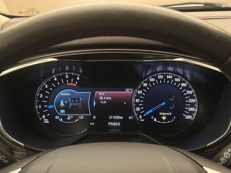 Ford Mondeo (2016) 2.0 TDCI AT AC  - fotka 16 z 20