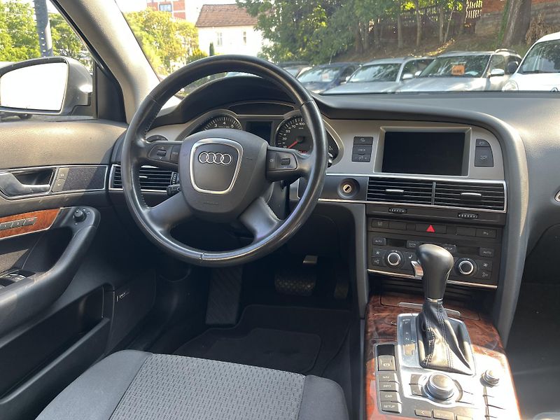 Audi A6 (2006) 3,2 TFSi 188 Kw 4X4 - fotka 11 z 19