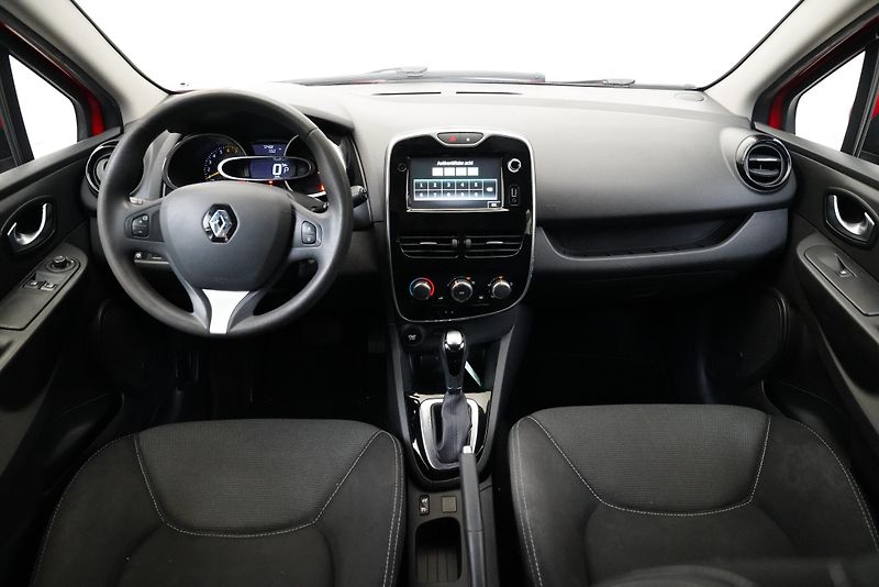 Renault Clio - fotka 5 z 21