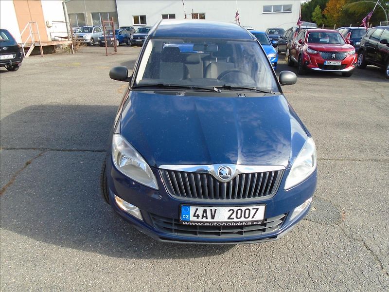 Škoda Roomster 1,4 - fotka 3 z 25