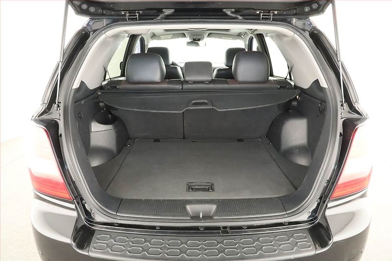 Kia Sorento (2009) 2.5 CRDi, 4X4, Tempomat - fotka 13 z 15