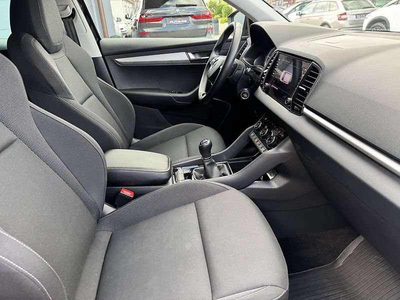 Škoda Karoq (2022) 2.0TDi LED Kamera Smartlink - fotka 18 z 48