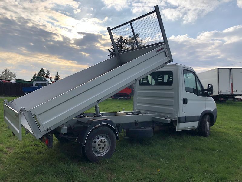 Iveco Daily (2011) 35S13 nový 3S sklápěč 3,4m - fotka 5 z 10